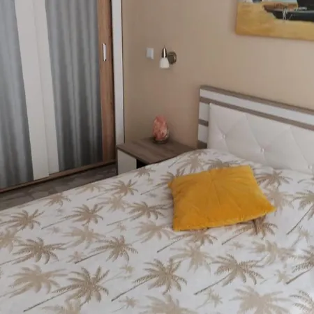 Green House - Cosy Burgas